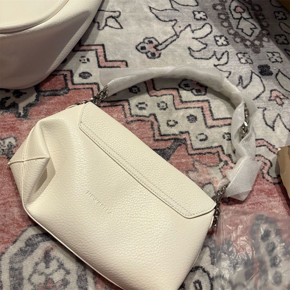 Newbella Women's “Diana” White Shoulder Bag w/ Small Purse & Silver Chain Handle - Picture 6 of 10